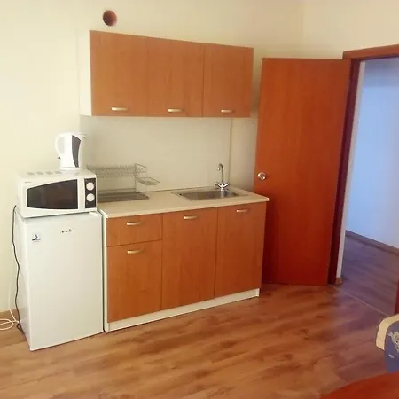 Ξενοδοχείο Hotel Chernomorets