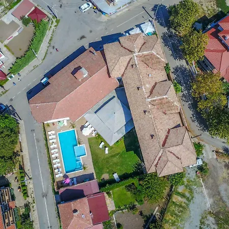 Ξενοδοχείο Hotel Chernomorets