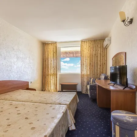 Отель Hotel Chernomorets Черноморец