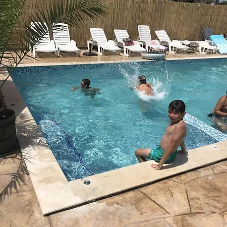 Отель Hotel Chernomorets Черноморец