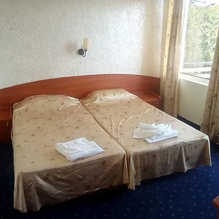 Отель Hotel Chernomorets Черноморец