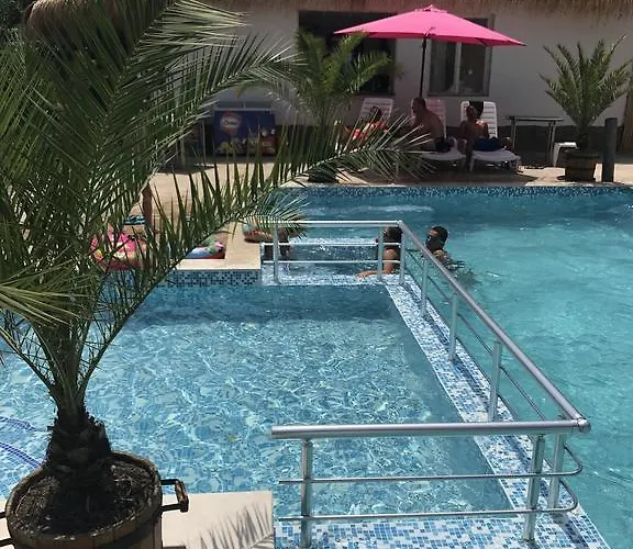 Hotel Chernomorets Otel Chernomorets