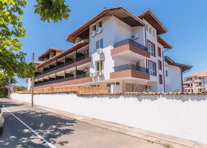 Otel Hotel Chernomorets 2*