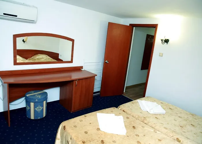 Hotel Chernomorets 2* Chernomorets